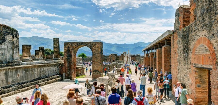 Sorrento: Pompeii & Herculaneum Day Trip Entry and Lunch - Who this tour fits best—and who might want something else