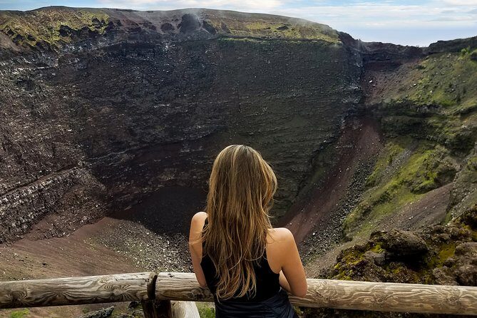 Tour on Vesuvius with wine tasting - Naples to Vesuvius Without the Transit Headaches