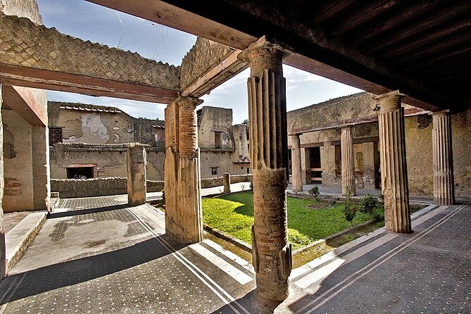Tramvia Napoli: Transfer to Herculaneum Ruins + Vesuvius - Herculaneum ruins time: your flexible window, your pace