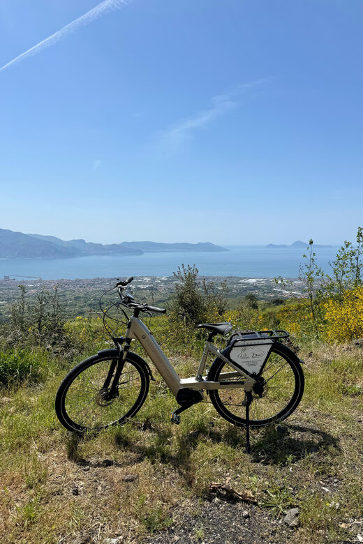 Vesuvio Bike Tour: Summit Ride and Entrance Ticket - Crater Time: 1 Hour at the Turnstiles (and Optional Spritz)