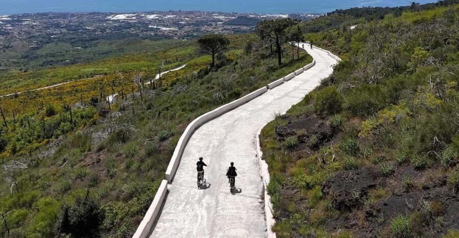 Vesuvio Bike Tour: Summit Ride and Entrance Ticket - The Descent Rhythm: Foot Back Down, Then Another Bike Ride