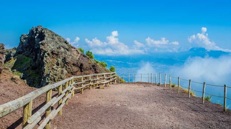 Vesuvius National Park Skip-The-Line Ticket and Audio Guide - Audio guide reality check: languages, timing, and what to do if it glitches