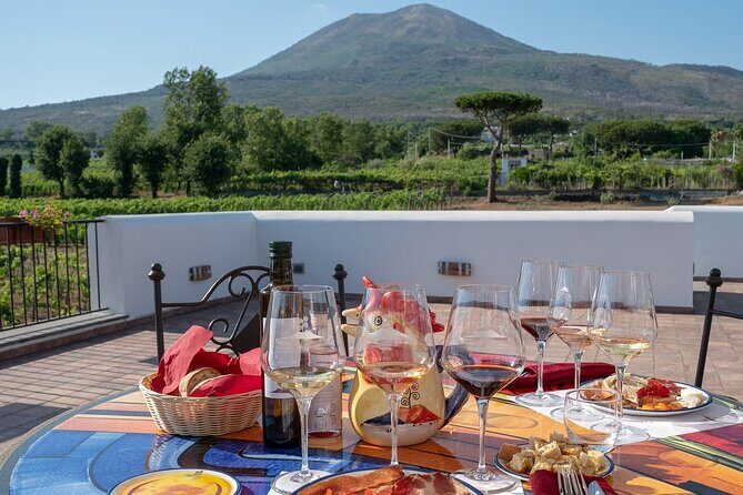 Vesuvius Wine Tasting Experience with Lunch Included - Brunch appetizer: what you’ll actually eat before the spaghetti